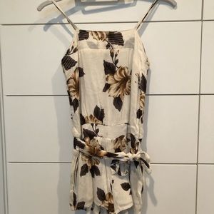 Flowery romper